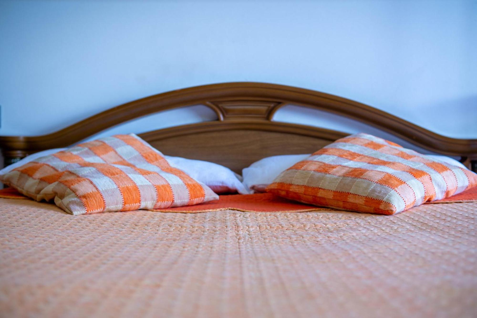 Bllok Bright Private Bedrooms With Private Bathroom On Shared Apartment Τίρανα Εξωτερικό φωτογραφία