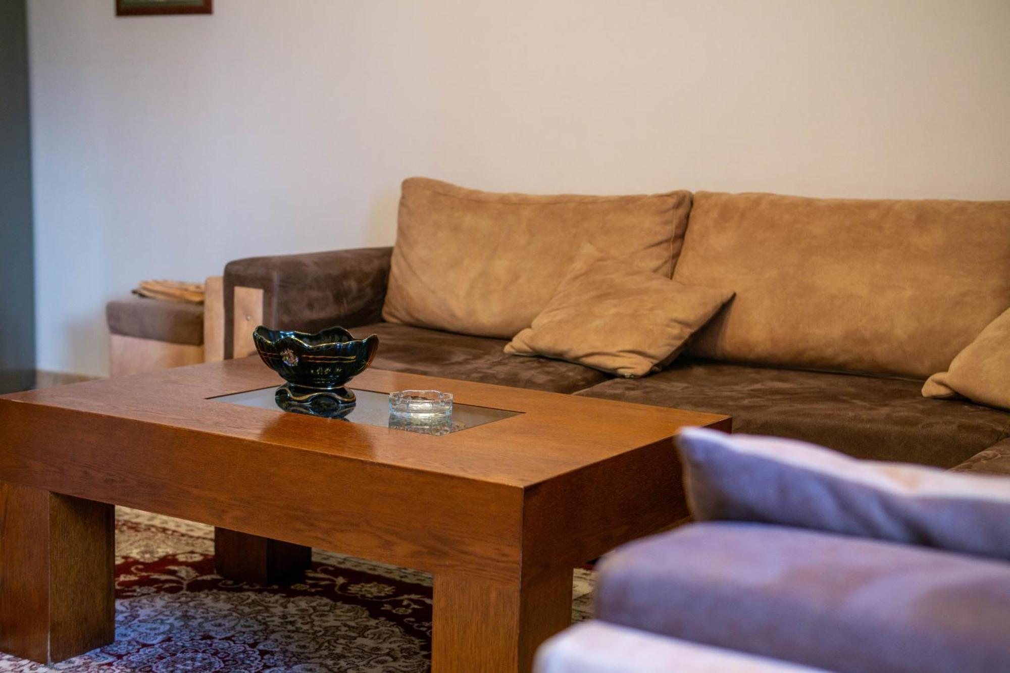 Bllok Bright Private Bedrooms With Private Bathroom On Shared Apartment Τίρανα Εξωτερικό φωτογραφία