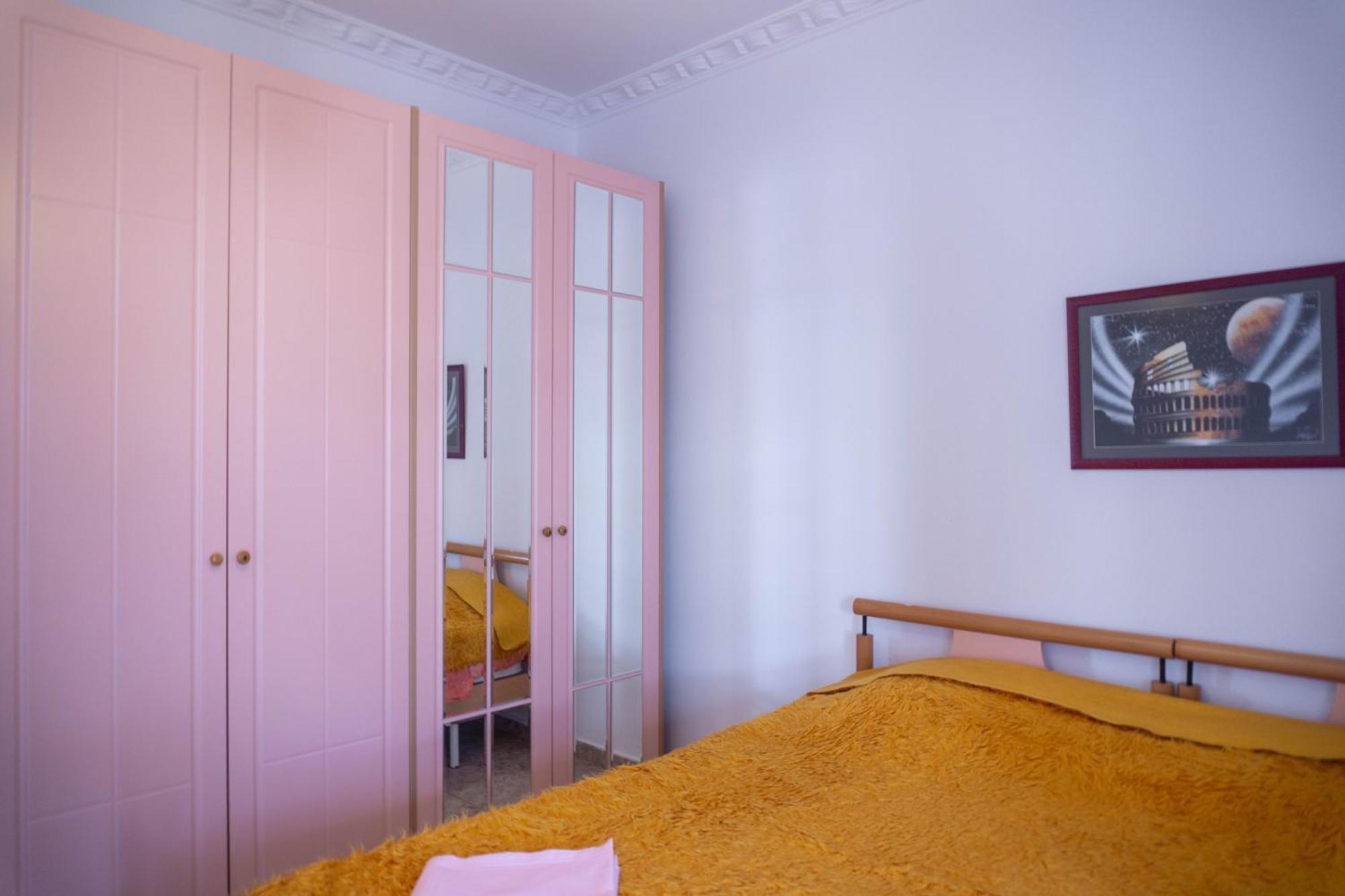 Bllok Bright Private Bedrooms With Private Bathroom On Shared Apartment Τίρανα Εξωτερικό φωτογραφία