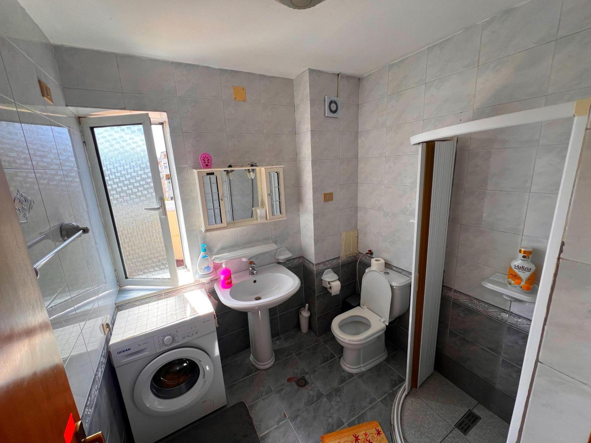 Bllok Bright Private Bedrooms With Private Bathroom On Shared Apartment Τίρανα Εξωτερικό φωτογραφία